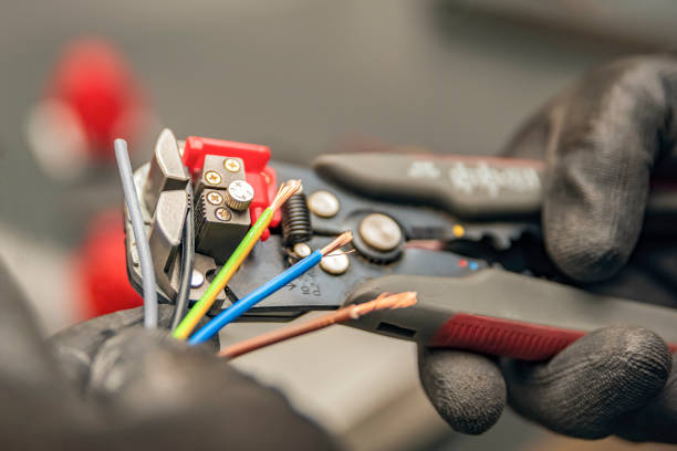 Best Electrical Troubleshooting Services  in Broadview Heights, OH